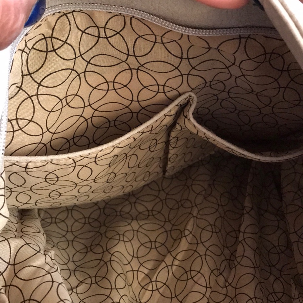Purse - Picture 6 of 8